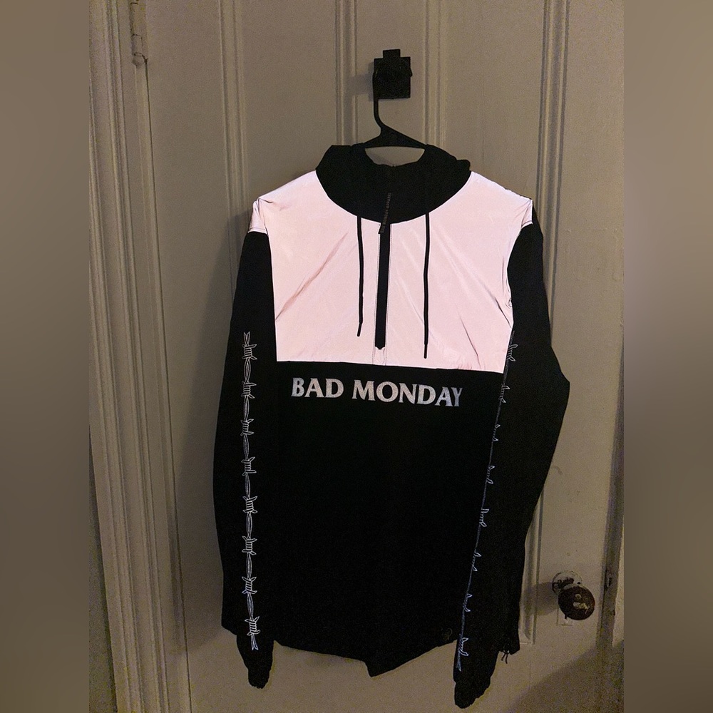 Bad Monday Reflective Quarter Zip Windbreaker - New - Large